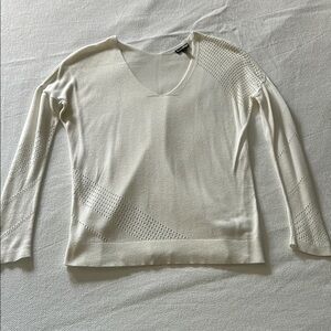 Express Ivory Knit V-Neck Sweater
